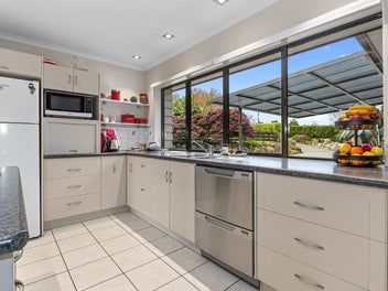 The Lifestyle You've Been Dreaming Of!