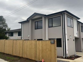 Image 1 of 8