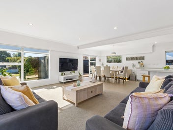 The Endless Appeal of Single Level Living