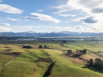 Scale, mountain views and room to add value