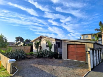 Image 1 of 20