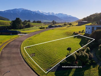 Reserve on Your Boundary with Stunning Views!