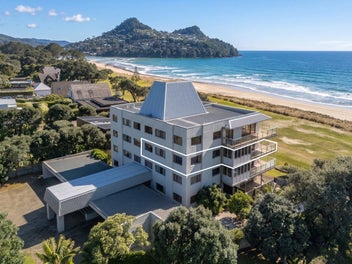 Beachfront Ocean Views