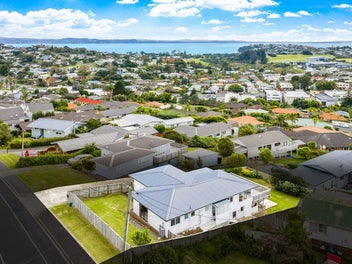 Sea Views, Sunshine & Room to Grow