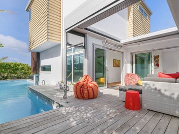 Owners Ready to Sell – Award-Winning Architectur