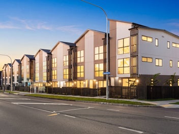 Edmonton Rise | Auckland's Quiet Rise
