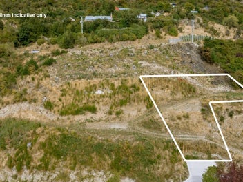 Elevated Arthurs Point Section With River Views
