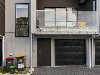 Image 1 of 11
