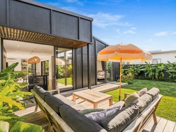 Indoor-outdoor coastal living