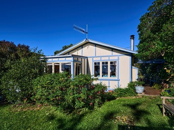 ABOVE THE SEA, BEYOND THE ORDINARY – RV $800,000