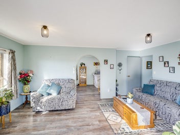 Top Taradale Townhouse