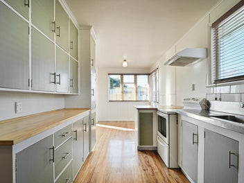 Move in ready - What a buy!