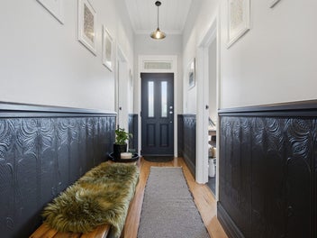 TIMELESS CHARACTER, CONTEMPORARY COMFORT