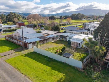 Image 1 of 20