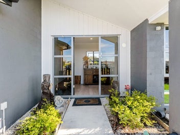 Stylish Family Living with a Country Feel