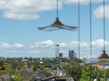 238sqm of Space to Live, Grow & Entertain