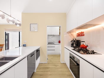 Modern Family Living - Exceptional Lifestyle!