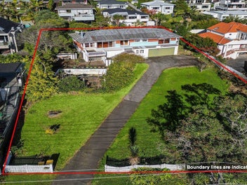1322sqm site in Milford with Sea Views