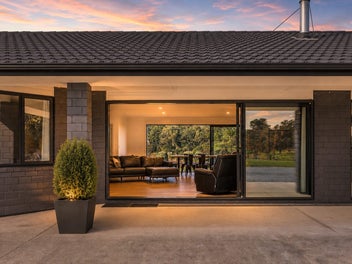 Lifestyle, Freedom, Space & Family Living