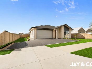 Exceptional New Build - Must Be Sold