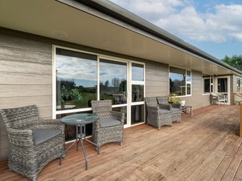 Space, comfort and Otatara lifestyle