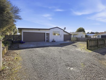 Image 1 of 28