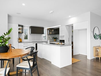 Luxury Living, Unrivalled Outlook