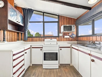 Space | Garaging | Wooden warmth