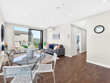 Corner Position. More Light. Better Living.