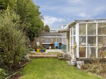 Uncut diamond in a prime Taupo location