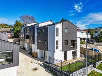 Brand-New Freehold Homes Move-In Ready
