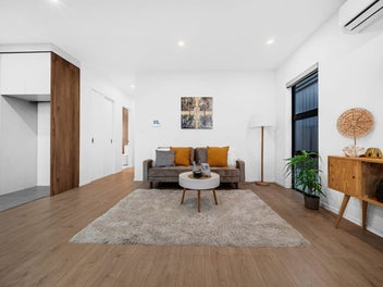 Modern Living Made Easy with single level