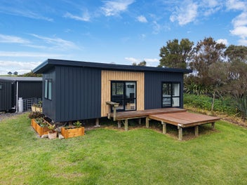Country Privacy for the Extended Family