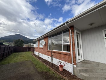 Image 1 of 9