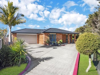 Perfect Flat Bush Family Home