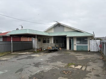 Image 1 of 5