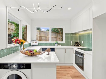 Renovated Brick & Tile End Unit | Prime Milford