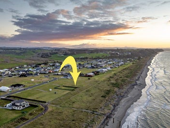 Absolute Beachfront - Your Slice of Paradise