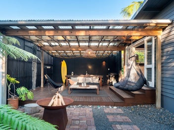 Rare Single-Level Gem in Mairangi Bay