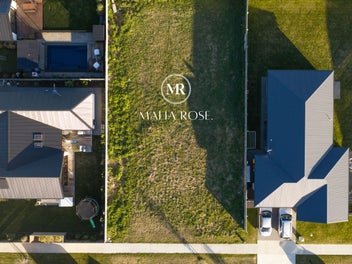 Salkeld Lifestyle - Must be Sold!
