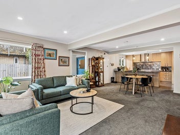 Sunny, Spacious, Serene - Endless Possibilities
