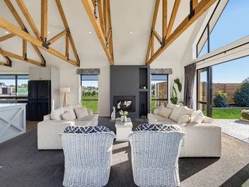 Near-New Luxury, Four Hectares of Opportunity
