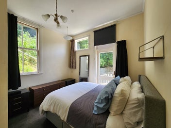 Image 1 of 10
