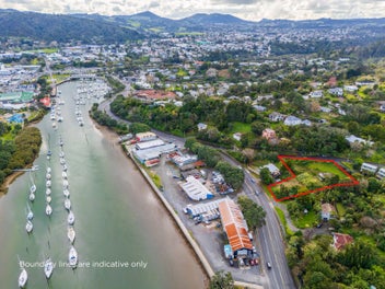 Elevated city-fringe development site | 2,948sqm