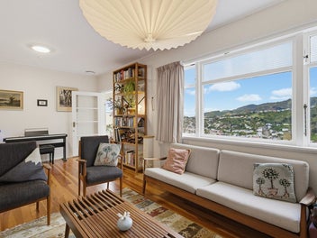 YOUR WAY INTO ISLAND BAY | BEO $845,000