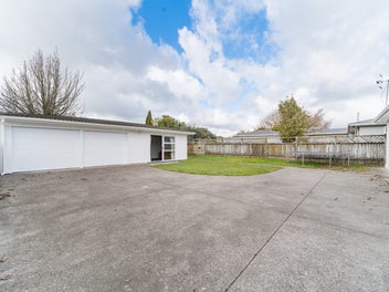 Plenty of Potential - Double Garage Plus Sleepout