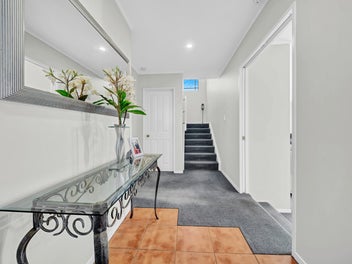 Panoramic Views, Immaculate Living