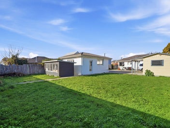 Develop, Subdivide or Earn $950pw - 809m2 MRZ land