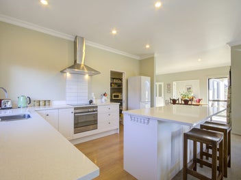 Park Outlook & Priced to Sell!