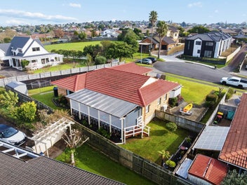 Cherished Family Home in Quiet Cul-de-Sac